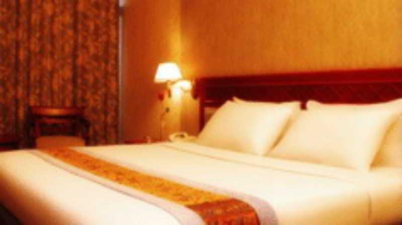 Weta International Hotel Surabaya Exterior foto